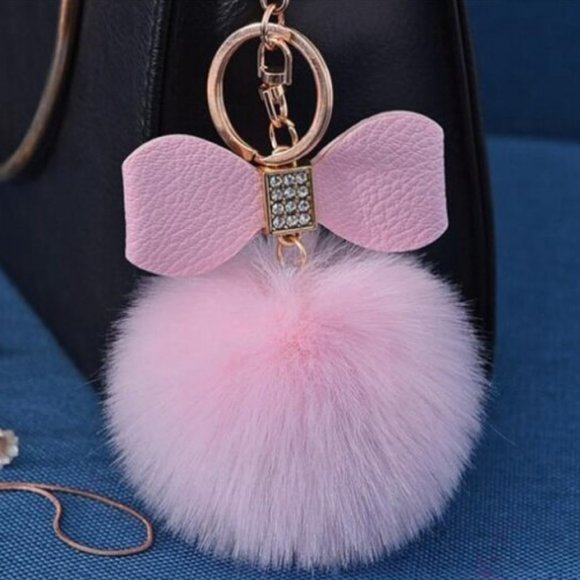 Fluffy Pom Pom & Bow or Snowy Owl Keychain/Bag Charm NWT - Picture 3 of 5